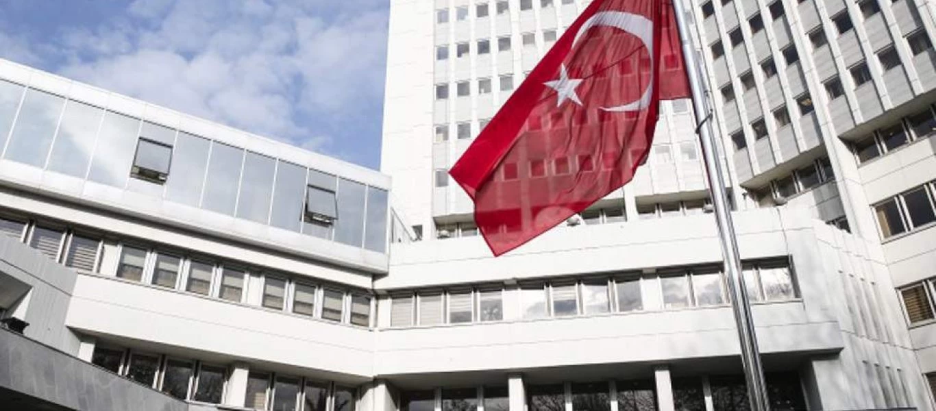 Τουρκικό ΥΠΕΞ για παρενόχληση ελικοπτέρου Ν.Παναγιωτόπουλου: «Ήταν μία συνηθισμένη αποστολή στον ελληνικό εναέριο χώρο»
